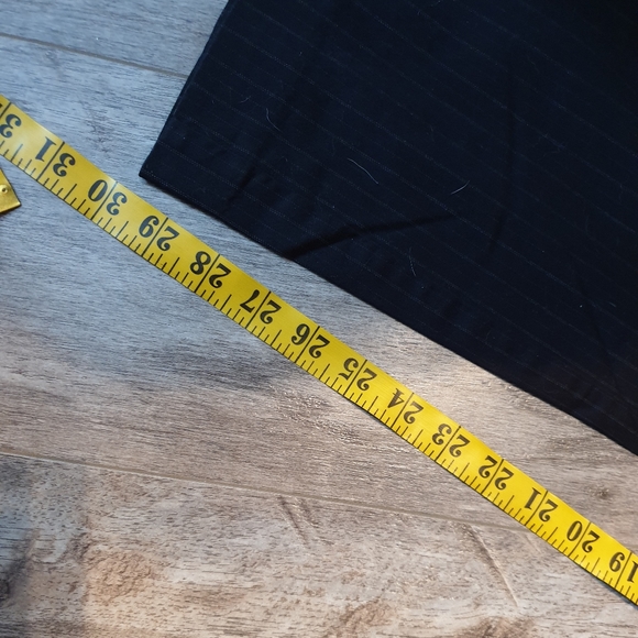 Old Navy pin strip pants - Picture 5 of 6